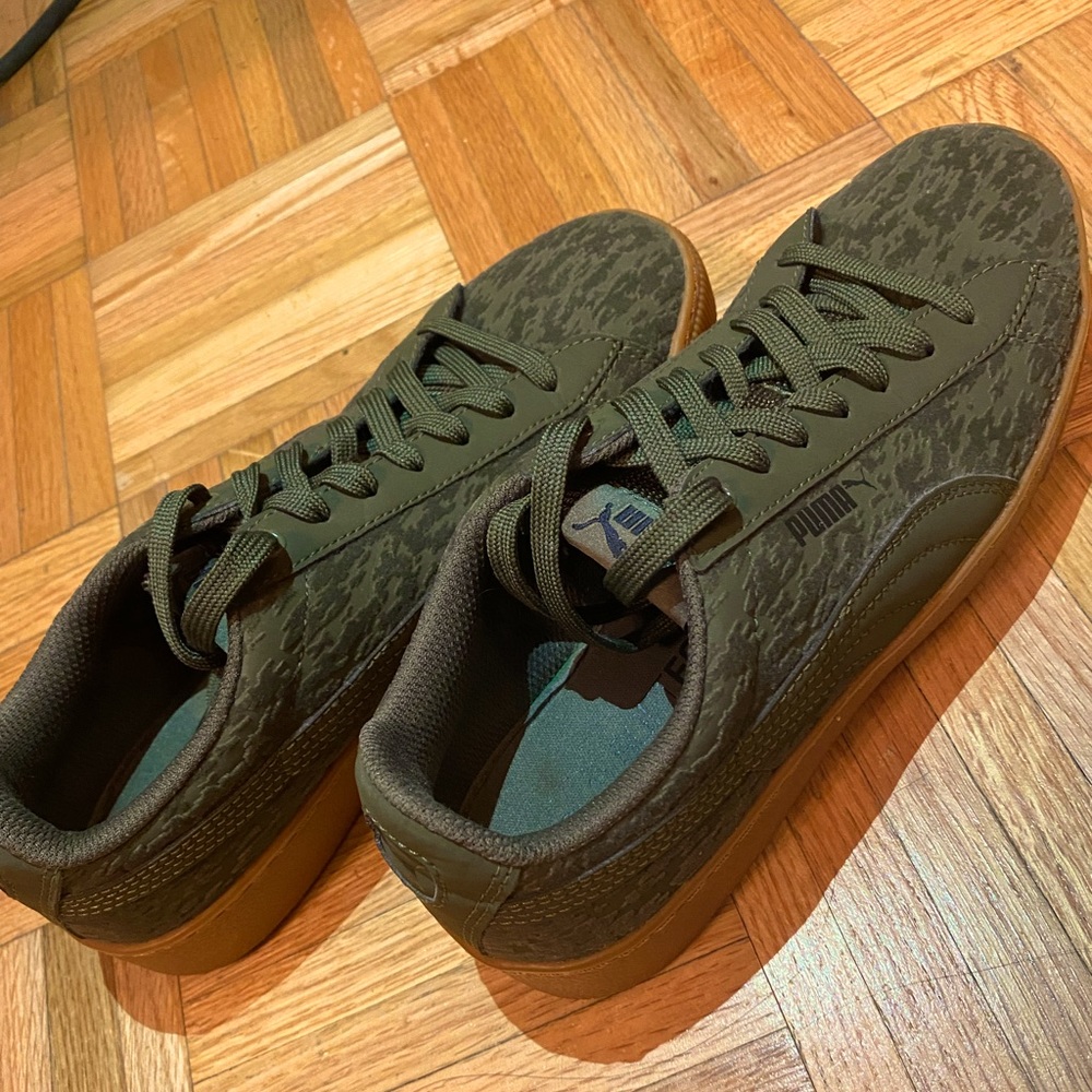 Puma sneakers/platform shoes